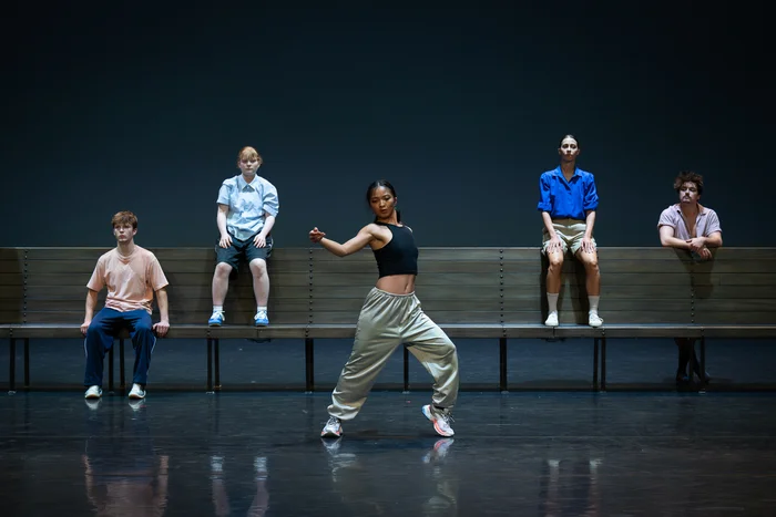 Die Tanzproduktion FUTUR PROCHE in der Jahrhunderthalle Bochum